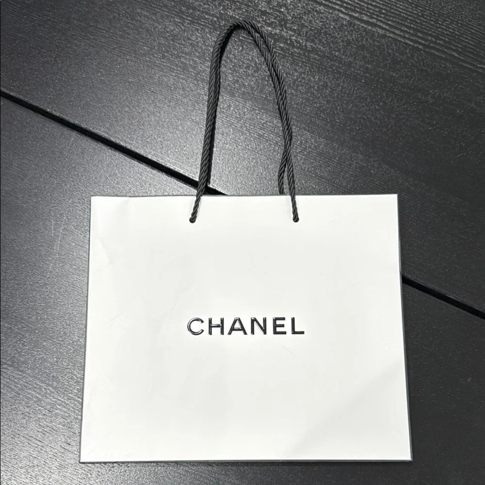 Chanel Classic White Shopping Gift Display Bag